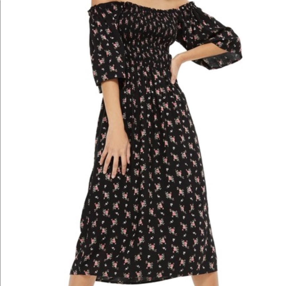 Topshop Shirred Bell Sleeve Midi Dress
